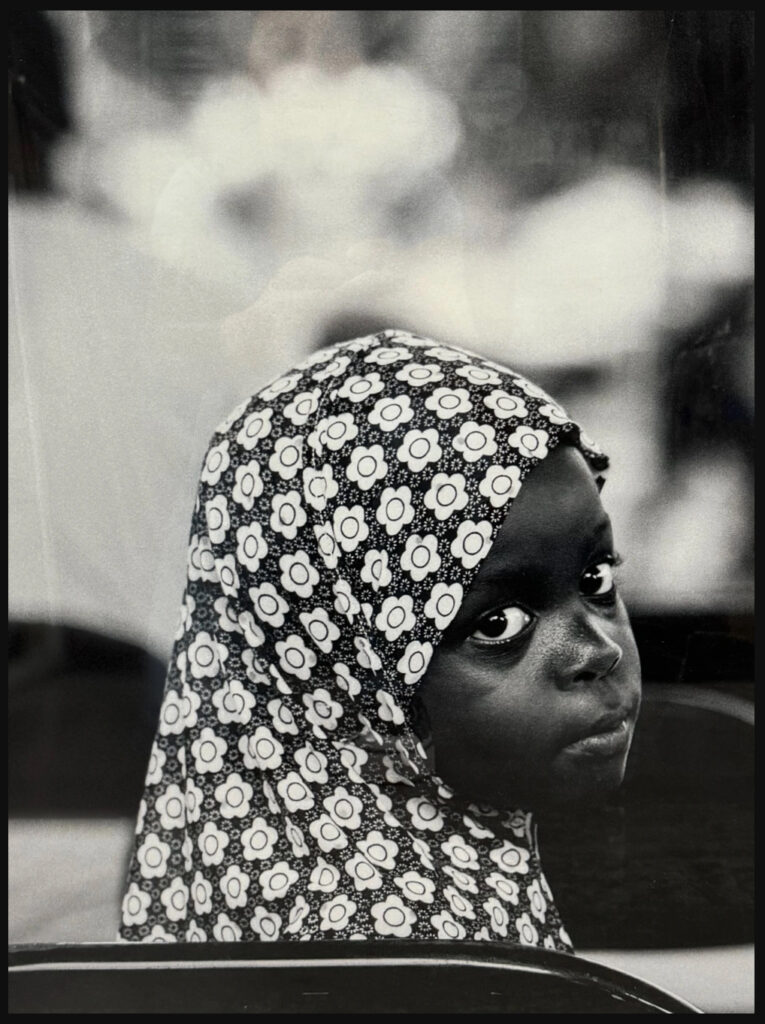 Alonzo Williams Jr.'s "Girl in Third Ward," 2013, on view at Gensler Houston headquarters. (Courtesy the Guess Lawson Collection)