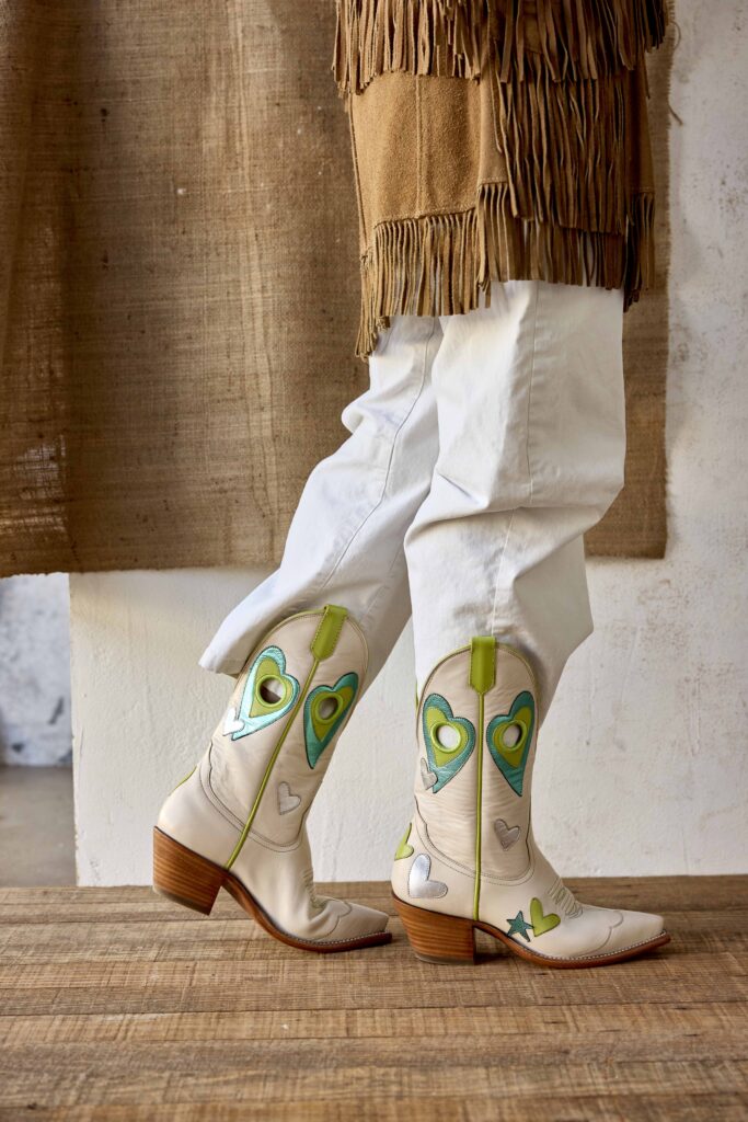 Whether dressing up for a night out at the Rodeo or just looking to add a bit of fun to an everyday look, this signature style from Miron Crosby is the perfect addition to every closet.