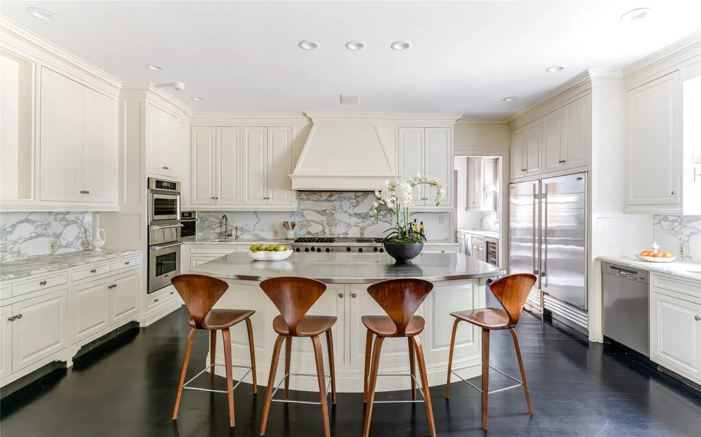 The chef’s kitchen at 4226 Arcady Avenue showcases how thoughtfully Thomson designed each space. (Photo by Allie Beth Allman & Associates)