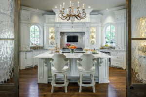 4000 Euclid Avenue (Photo by Briggs Freeman Sotheby's International Realty)