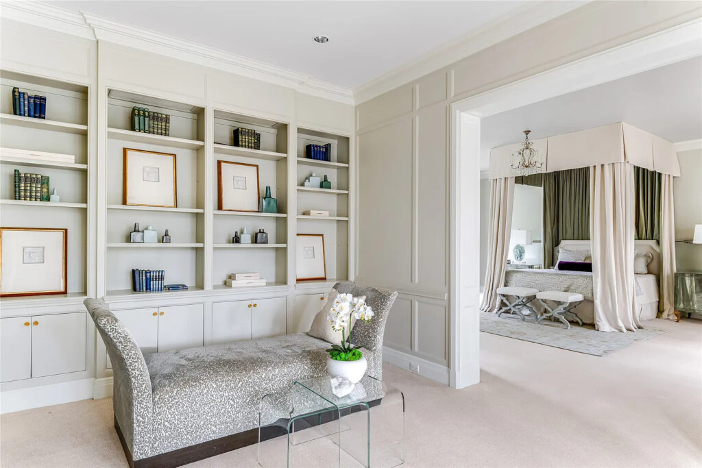 4226 Arcady Avenue's primary suite includes a picturesque sitting room with built-in bookshelves. (Photo by Allie Beth Allman & Associates)