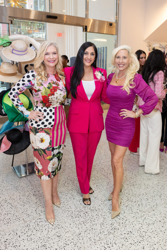 Tammie Anne Johnson, Dr. Sippi Khurana,Tracy Faulkner at the American Cancer Society's Tickled Pink event (Photo by Jacob Power)