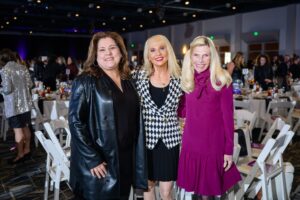 United way – Women Who Rock event Wagaman Yee Snyder (Photo by Si Vo Photography)