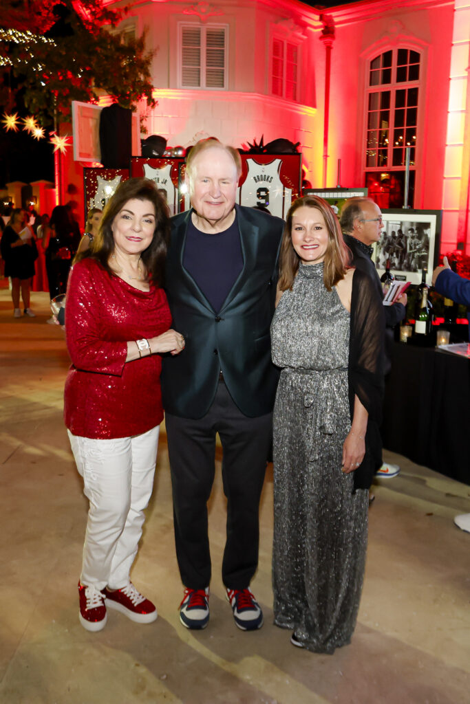 Laura Ward, Gary Petersen, Gretchen Sheirr at the Rockets Clutch City Foundation gala held on the grounds of the Fertitta family home in River Oaks. (Photo courtesy of Rockets.com)