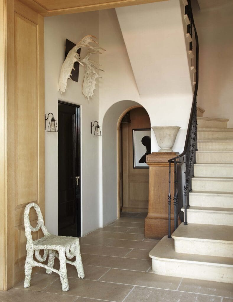 East Village duplex, designed by Alfredo Paredes. (Photo by Simon Upton)