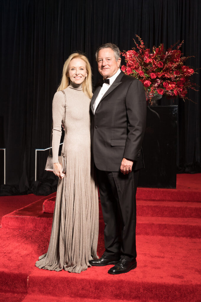 Laura & Dr. Mike Sweeney at the Houston Museum of Natural Science gala (Photo by Daniel Ortiz)