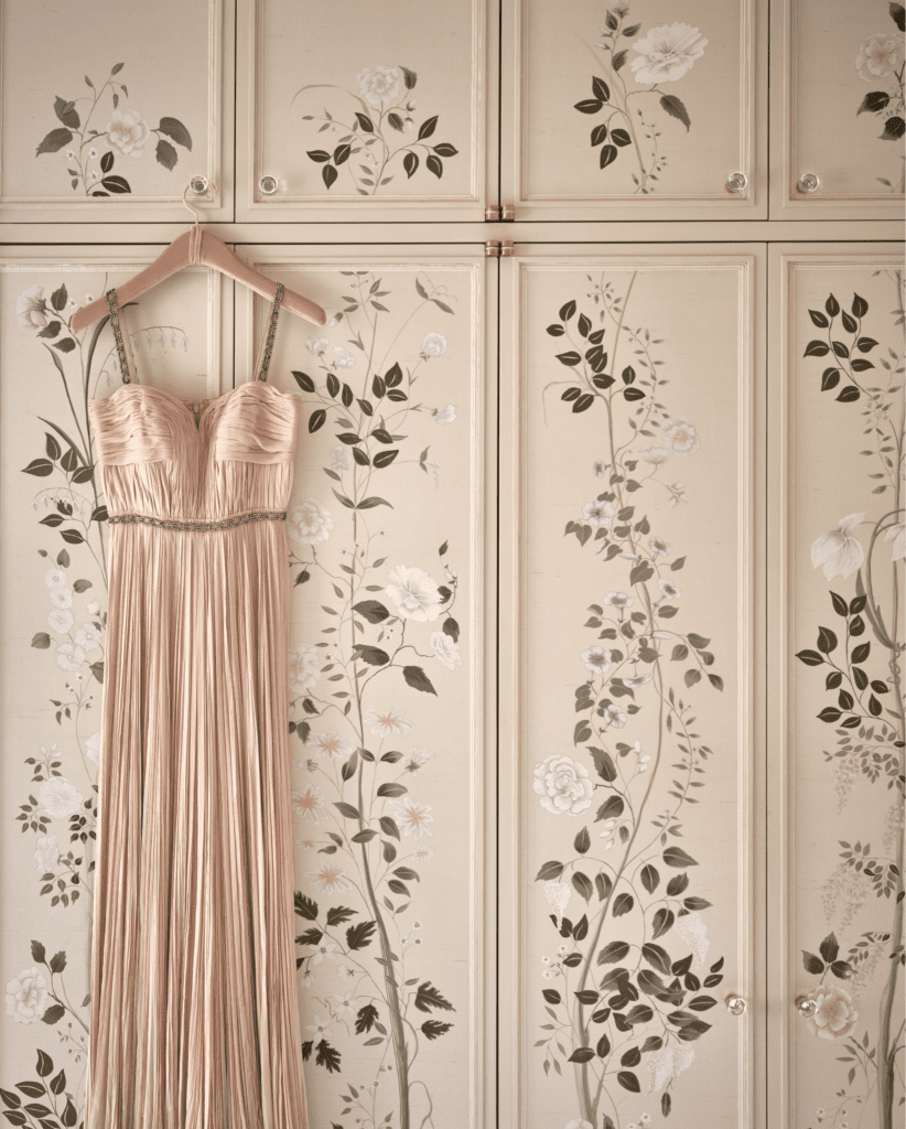 In Aerin Lauder's new apartment,
the dressing room is hand-painted with white and gray monochromatic flowering branches.