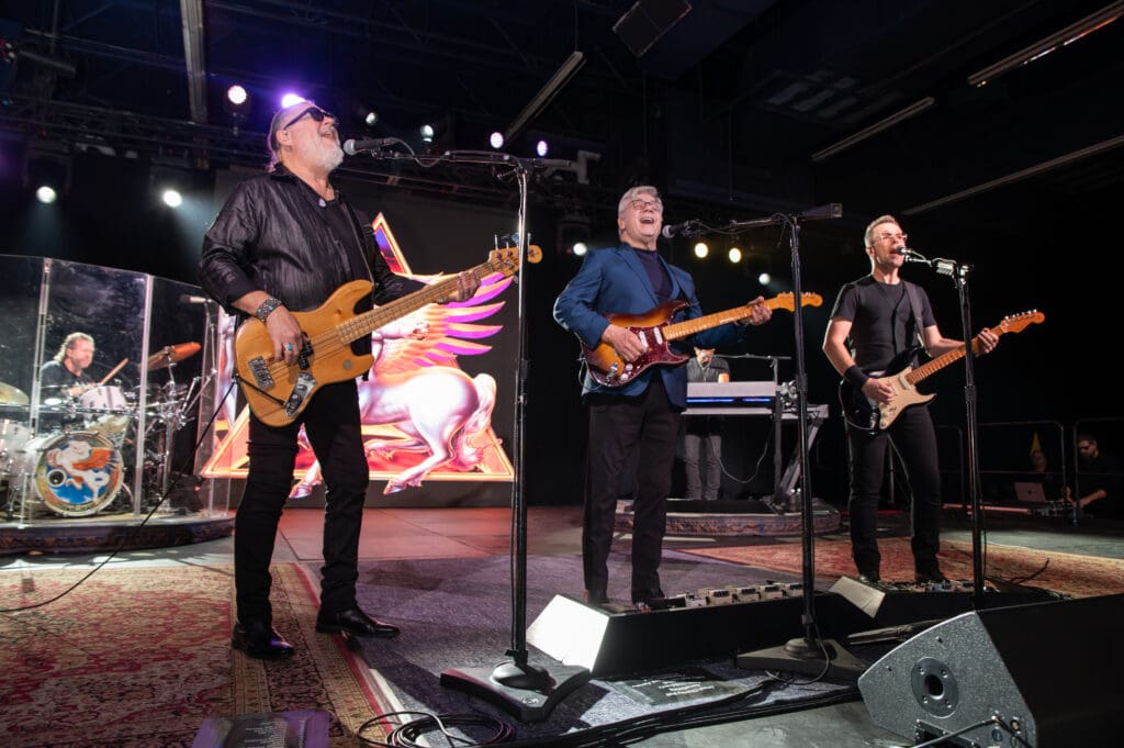 When dinner concluded, The Steve Miller Band, led by the namesake native Texan, revved up, playing their biggest hits, from "Space Cowboy" to "Fly Like An Eagle." (Photo by Rachel DeLira)