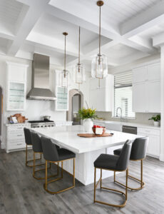 Charbonneau interior reno woodlands (Photo by Charbonneau Interiors)