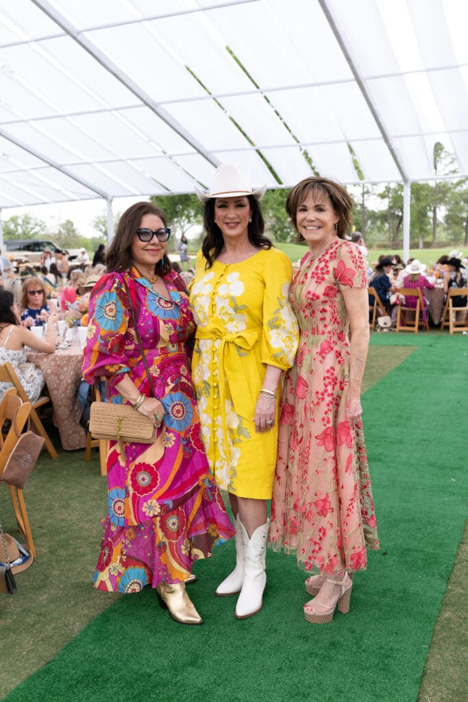 Debbie Festari, Alicia Smith, Hallie Vanderhider at the US Men's Clay Court Championship tennis luncheon at River Oaks Country Club (Photo by Daniel Ortiz)