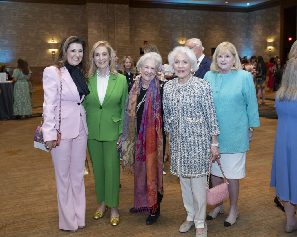 Capera Ryan, Sustainer of the Year Peggy Sewell, Deborah Ryan, Linda Custard, and Linda Evans (Photo by Tamytha Cameron and Celeste Cass)