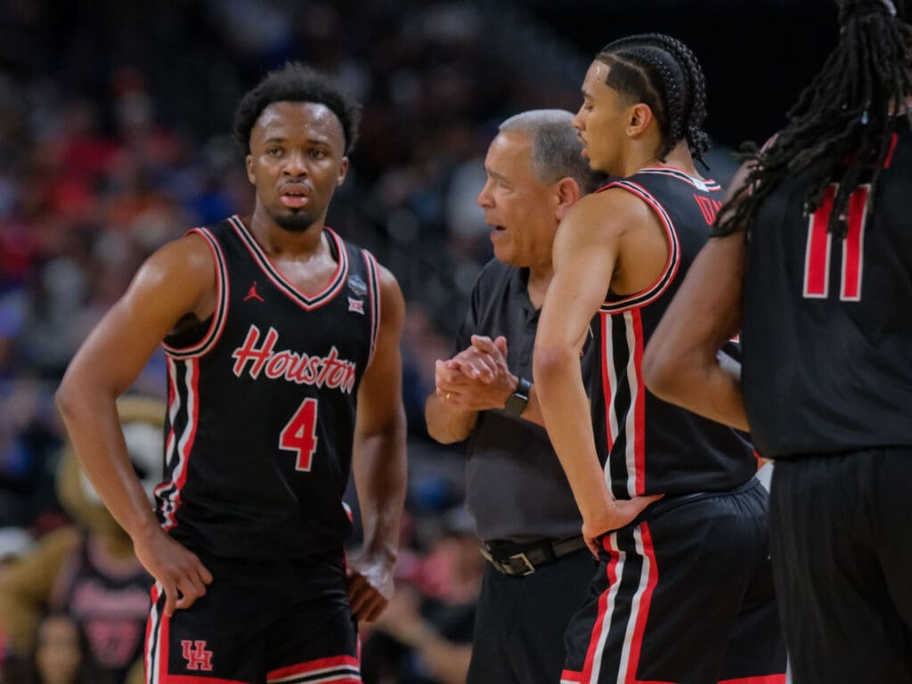 University of Houston and coach Kelvin Sampson never stopped coming. (Photo by F. Carter Smith)