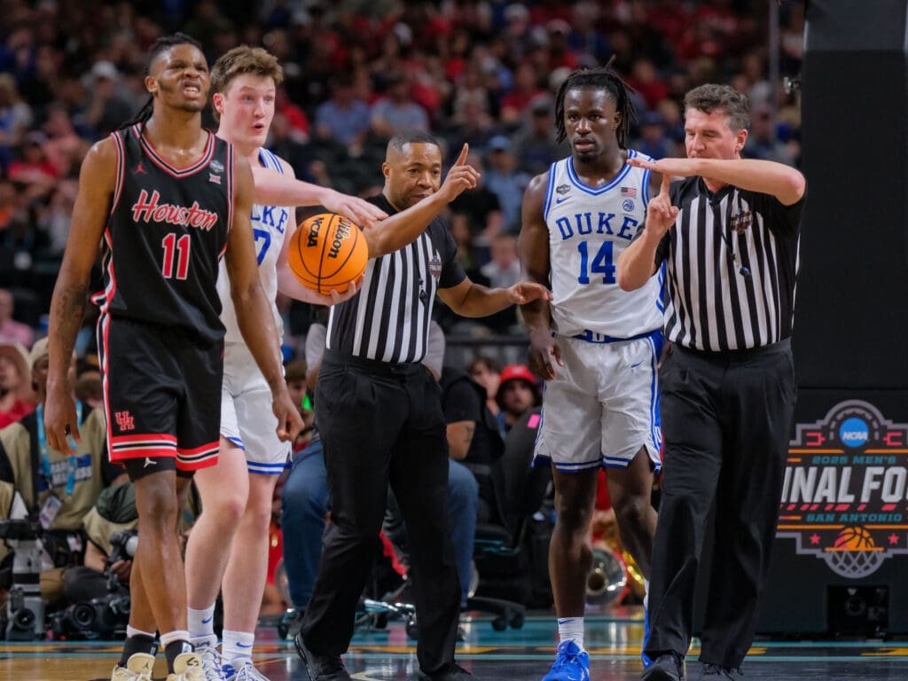 University of Houston Cougars men’s basketball team beat the Duke Blue Devils in the semifinal game of the Final Four Saturday night in the Alamodome. (Photo by F. Carter Smith)