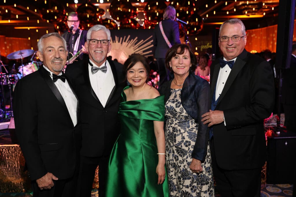 Dave Norman, Tom Flanagan, Erin Asprec, Anna & Scott McLean at the Memorial Hermann Foundation Gala (Photo by Priscilla Dickson)