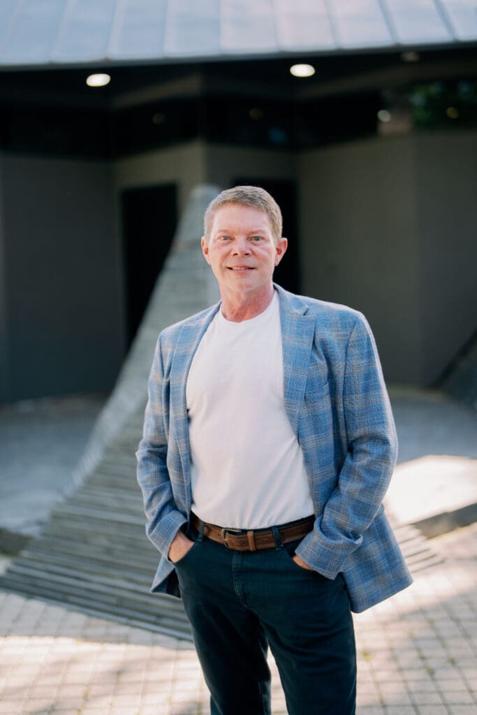 As of April 15, he successfully sold the iconic "Darth Vader House" at 3201 University Blvd, a home that had been on the Houston real estate market for years.