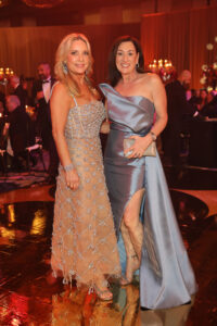 Melissa Juneau, Amalia Stanton (Priscilla Dickson)