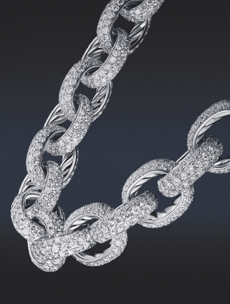 High Jewelry unique piece, pavé-set diamond Oval Link necklace, 2023. (Photo by Haw Lin)