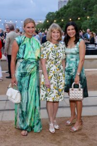 Valerie Dieterich, Kelley Lubanko, Kristy Bradshaw Hermann Park. PPD.303