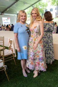 Whitney Crane; Alanna Flores; Photo by Jenny Antill