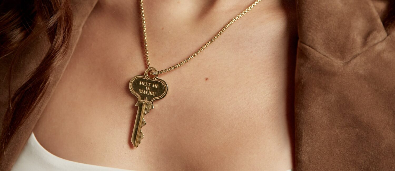 Le Bungalow Courtney Sinelli