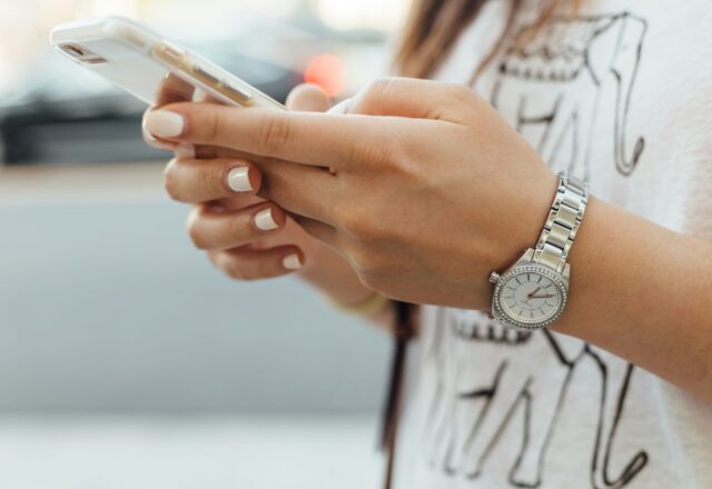 8 Rules of Phone Etiquette — An Exposé of Social Tells in the Digital Age