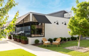 1 – The Cottage Grocery River Oaks; Photo courtesy of Julie Soefer Photography (Photo by Julie Soefer)