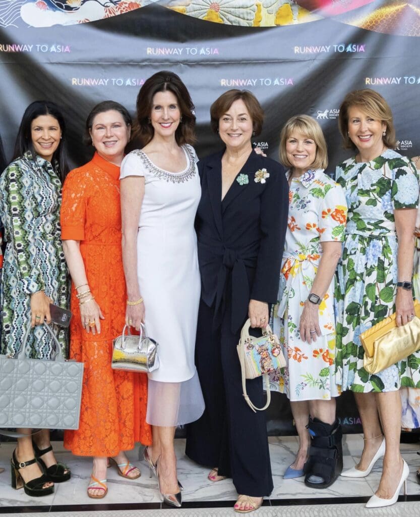 Kristy Bradshaw, Shawn Stephens, Phoebe Tudor, Leigh Smith, Kelley Lubanko, Ileana Treviño at Asia Society Texas’ inaugural Runway to Asia (Photo by Annie Mulligan)