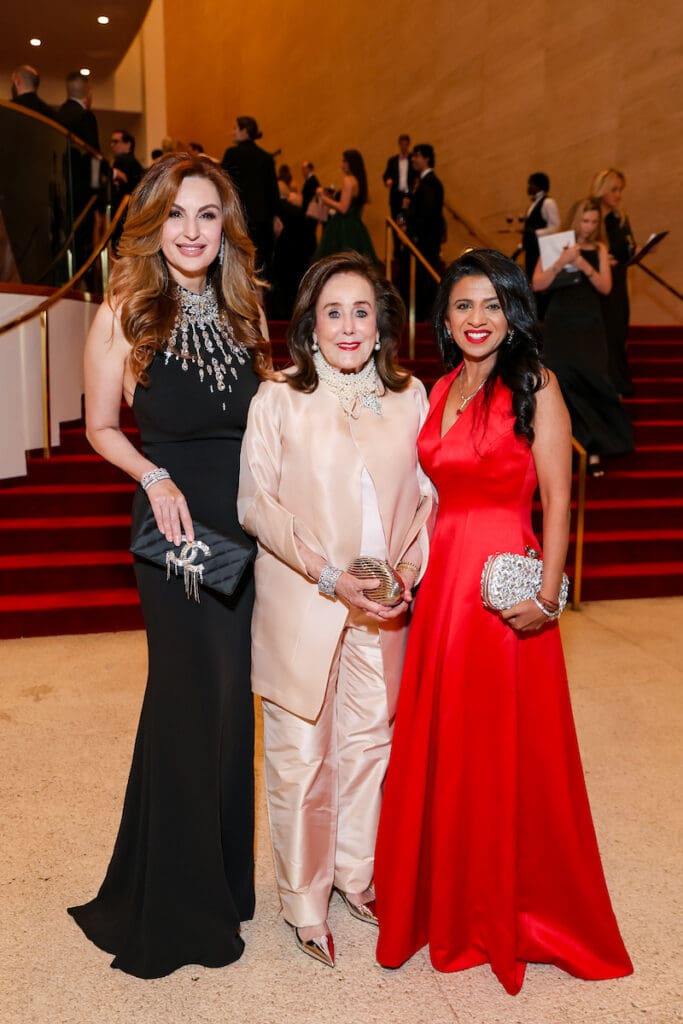 Brigite Kalai, Betty Tudor, Farida Abjani at the Houston Symphony Wine Dinner & Collector's Auction (Photo by Priscilla Dickson)