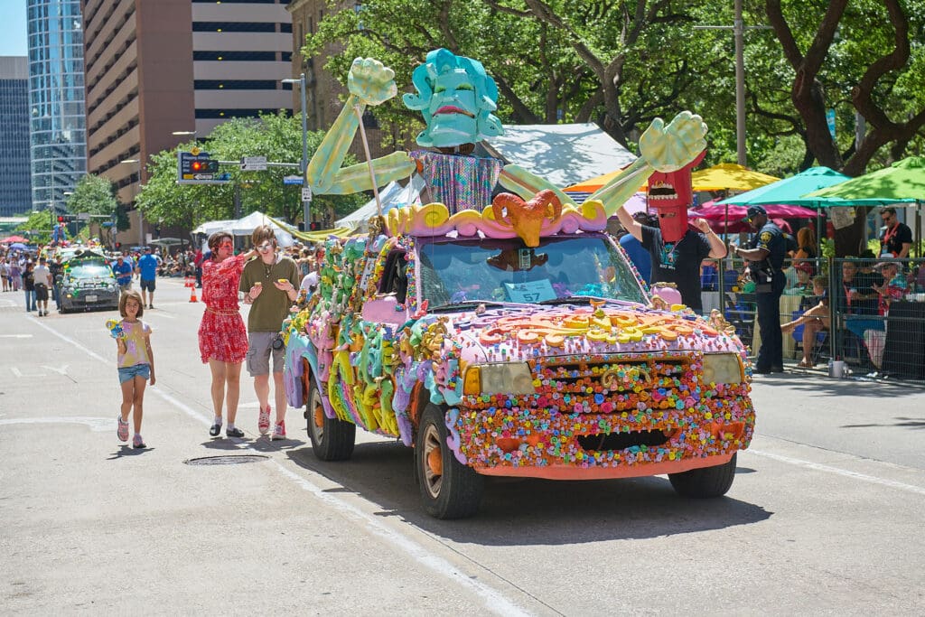 Honoree Julon Pinkston & Waltrip Art Club, Waltrip High School's Mythology at The Orange Show 38th Annual Art Car Parade (Photo by Charlie Ewing)