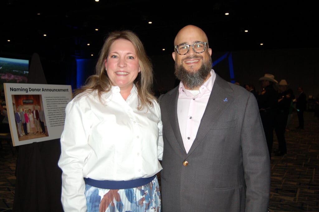 Children’s Safe Harbor board members Kate Sloan and Elan Crane at the luncheon honoring Robert and Kim Marling. (Photo courtesy of Liz Grimm Public Relations)