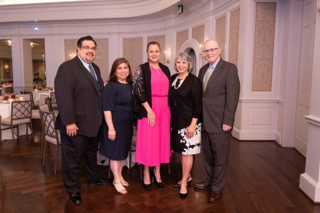 Community honorees Gasper Mir IV & Marisa Mir, Marci Mir, Beckie & Gasper Mir III at CanCare's Hope Survivor luncheon (Photo by Daniel Ortiz)