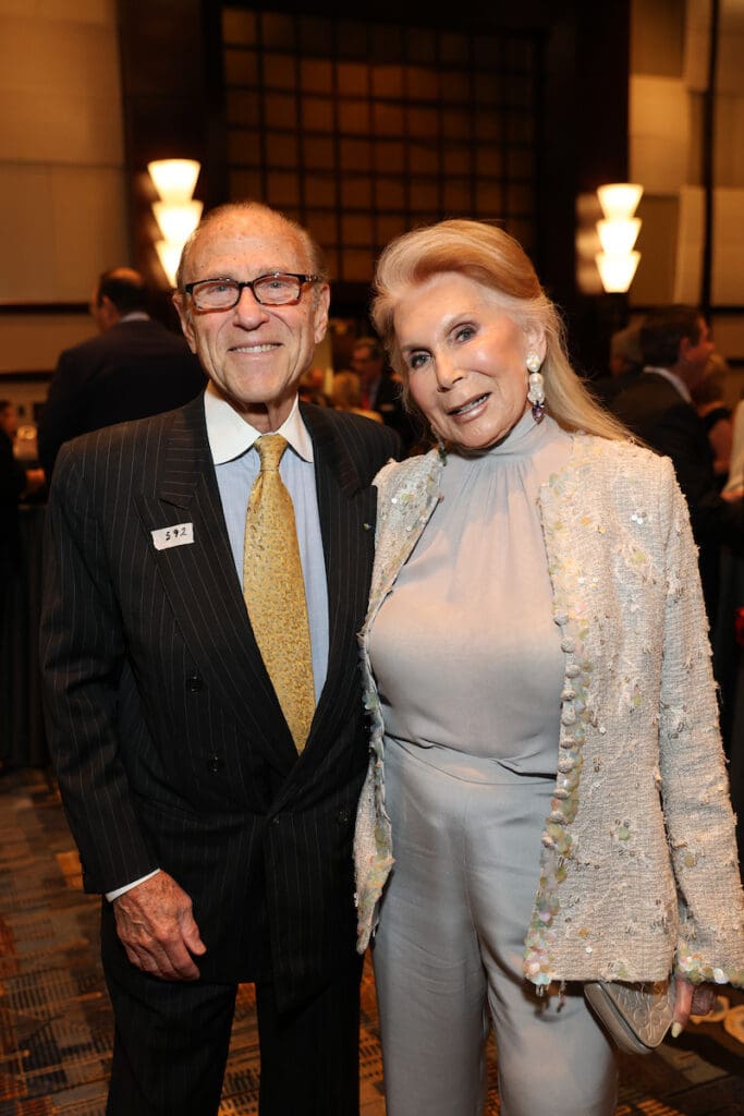 Robert Sakowitz, Joan Schnitzer at the Holocaust Museum Houston Lyndon Baines Johnson Moral Courage Award Dinner (Photo by Priscilla Dickson)