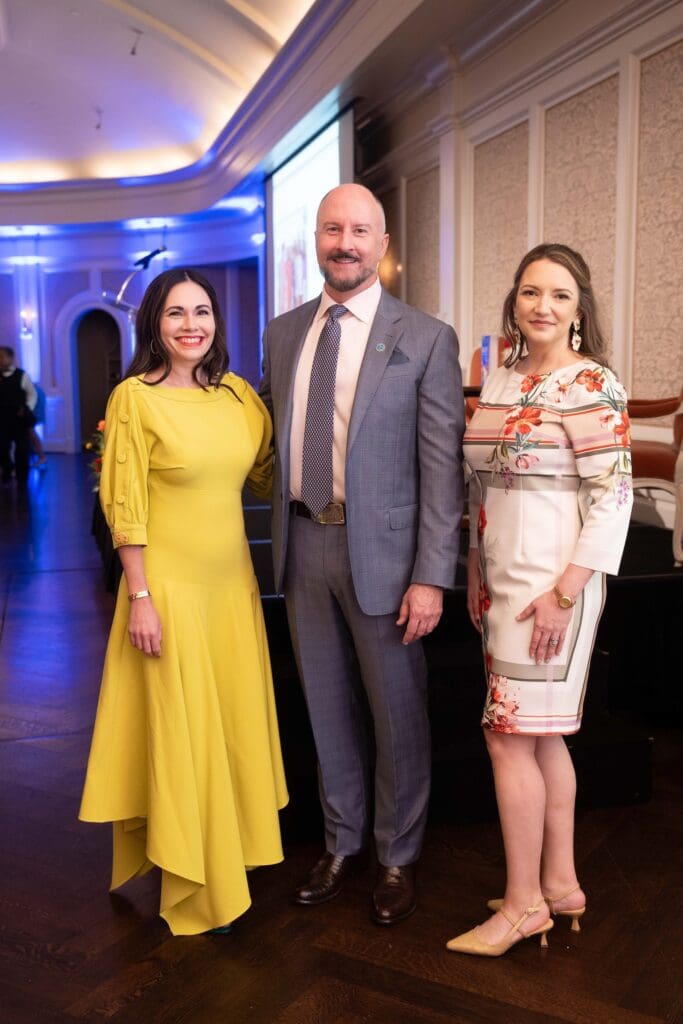 Michele Leal Farah, Tony Bradfield, Darcie Wells at CanCare's Hope Survivor luncheon (Photo by Daniel Ortiz)