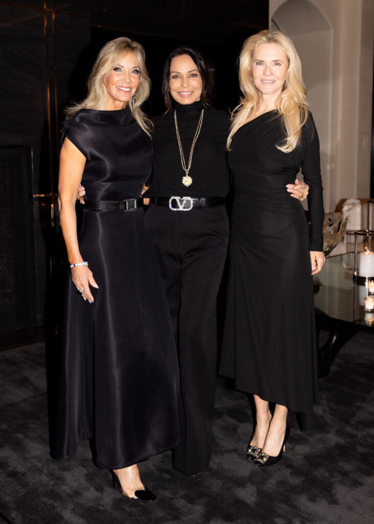 Nancy Rogers, Moll Anderson, Cornelia Guest (Photo by Kaitlin Saragusa)