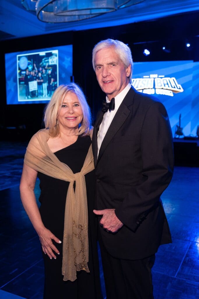 Pam & Joe Slovacek at the Make-A-Wish ball (Photo by Daniel Ortiz)