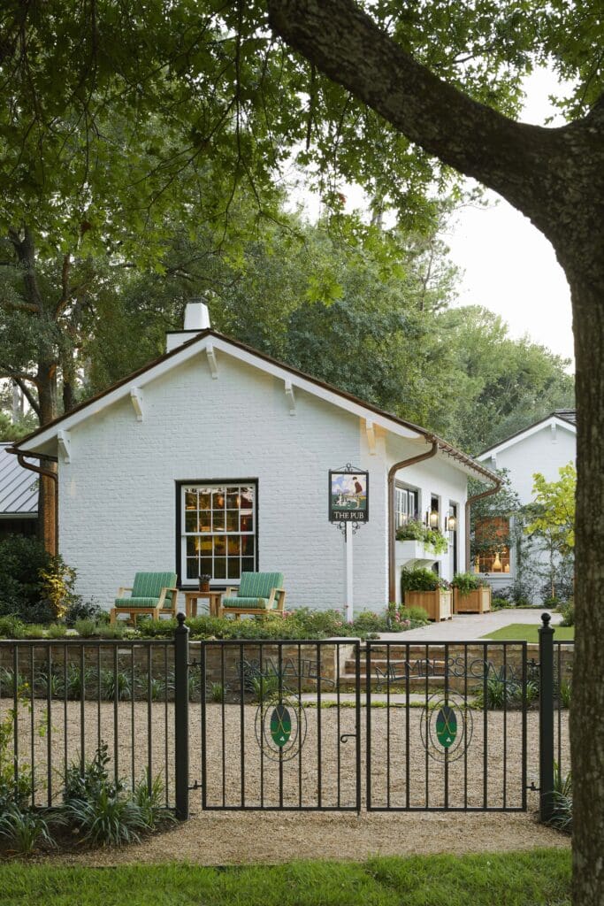 Curtis & Windham Architects