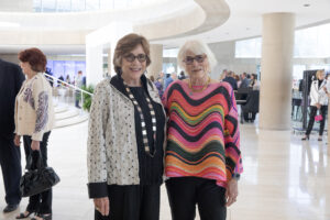 Diane Boddy, Jeanne Klein (Photo by Sylvia Elzafon and Thomas Garza)
