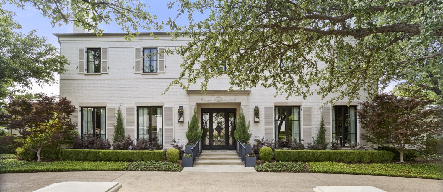 1128 Shady Oaks Lane
