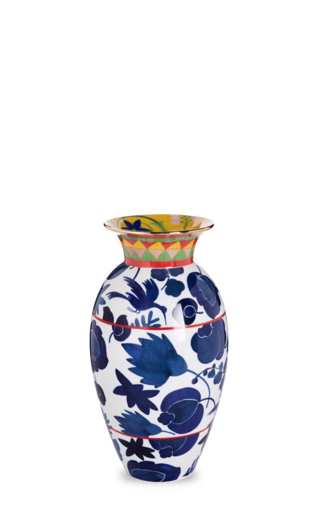 La DoubleJ Amphora vase in Wildbird Blue