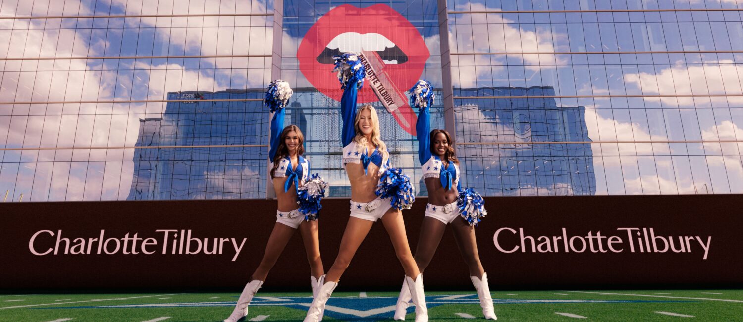 Dallas Cowboys Cheerleaders (Photo by Dallas Cowboys/Corey Wernecke)