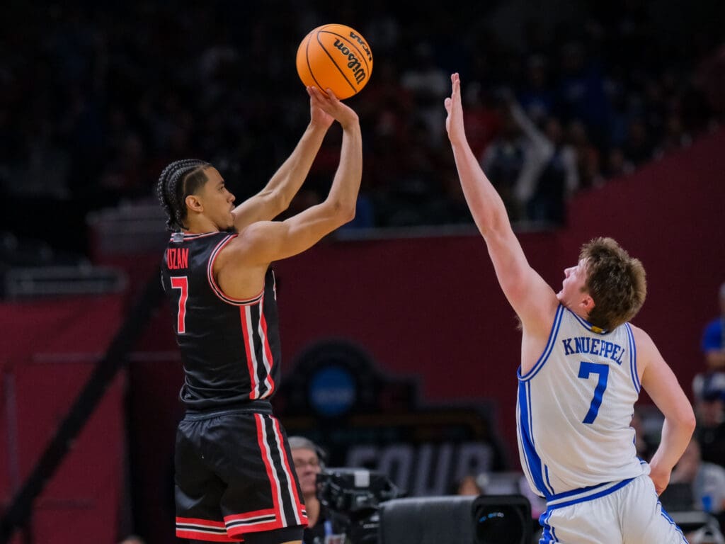 University of Houston point guard Milos Uzan knows he must be aggressive in looking for his shots. (Photo by F. Carter Smith)