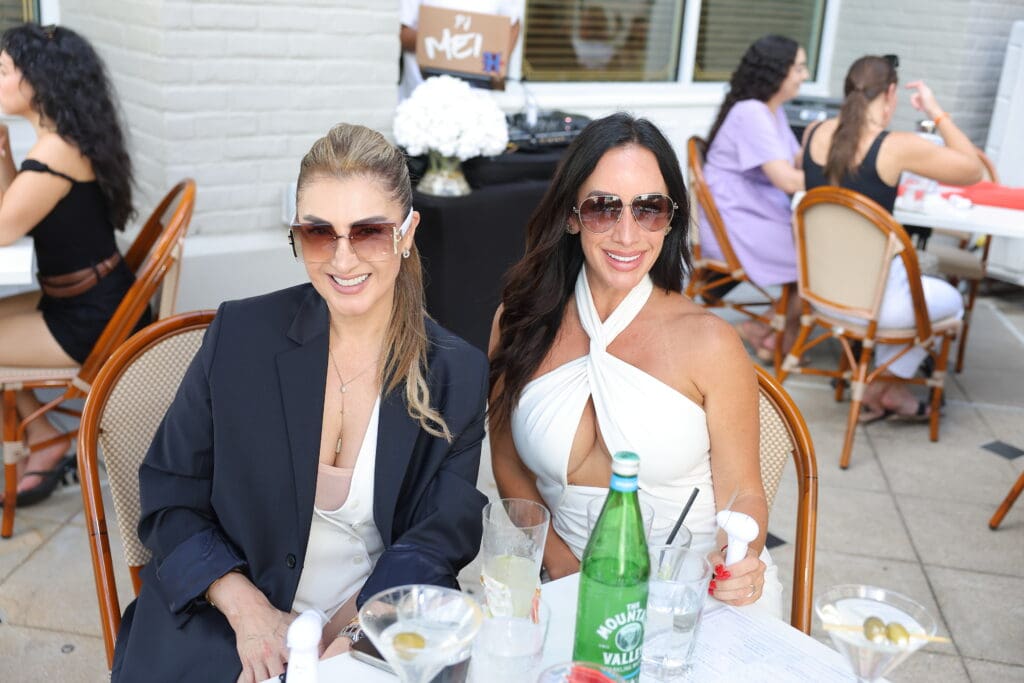 Monica Lehmann and Andrea Gomez of Univision.