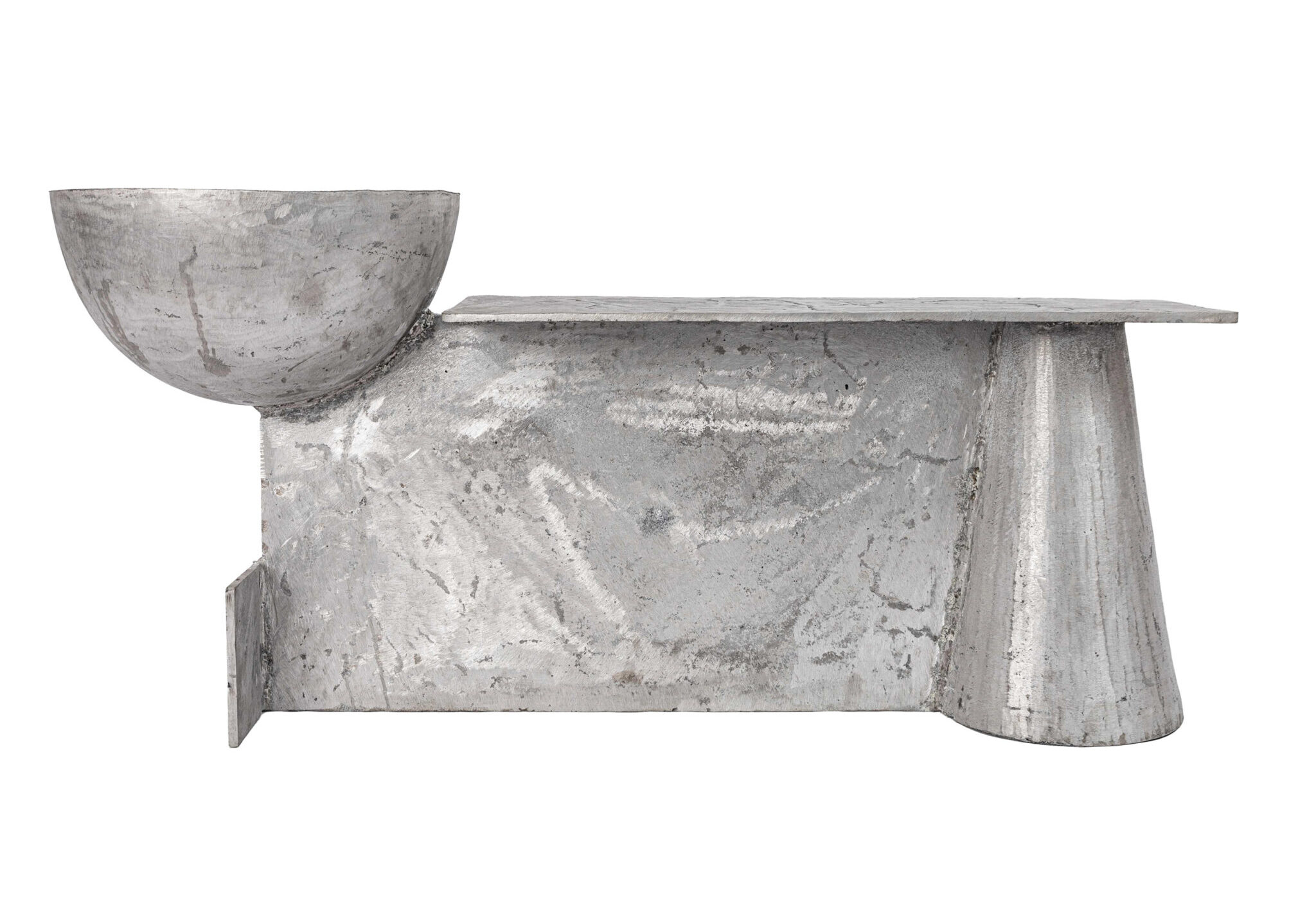 LOEWE_2025_CRAFT_PRIZE_PIECES_CROPPED_4X5_NIFEMI_MARCUS_BELLO_00001