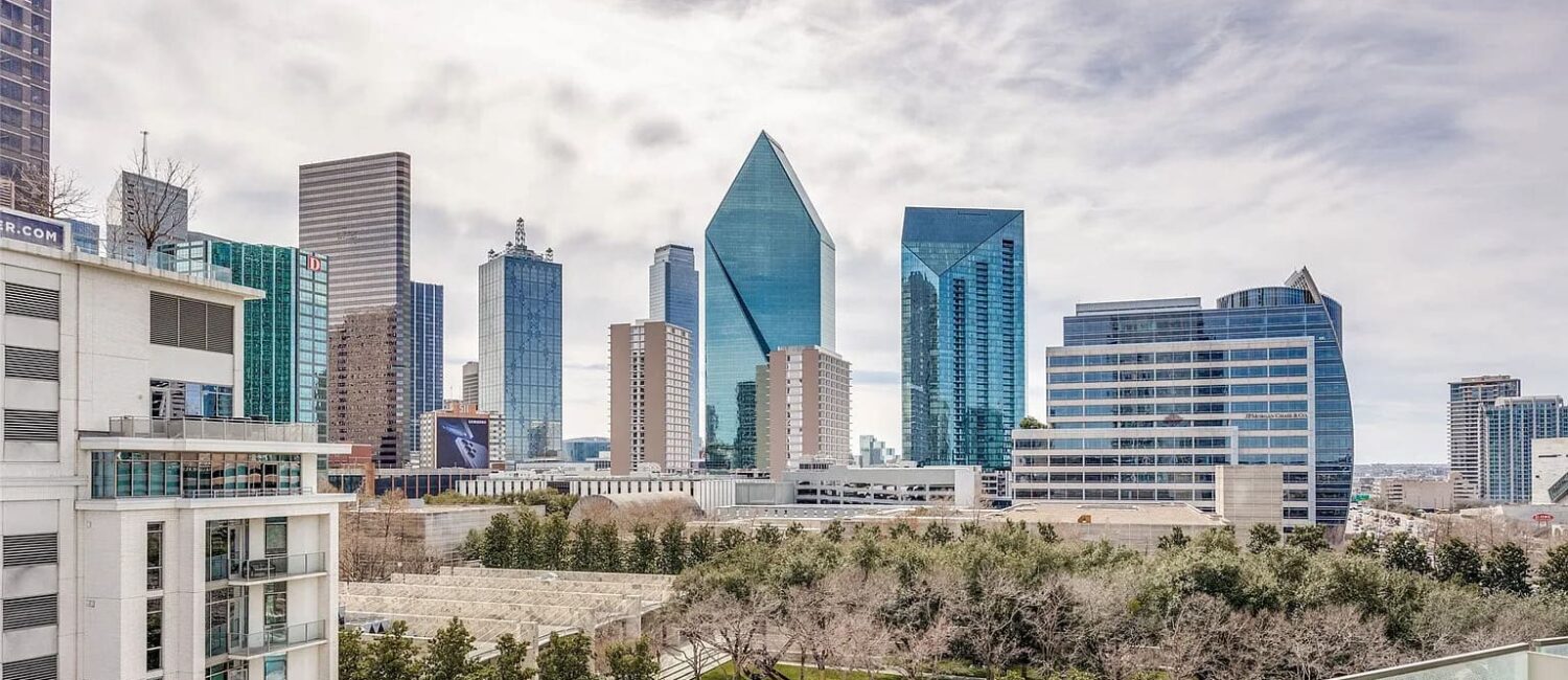 Museum Tower Dallas (Photo by Compass RE Texas)