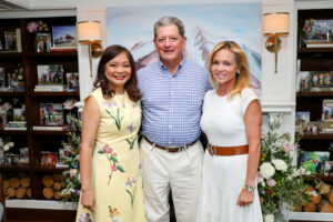 Erin Asprec, Wynne and Aimee Snoots (Priscilla Dickson)