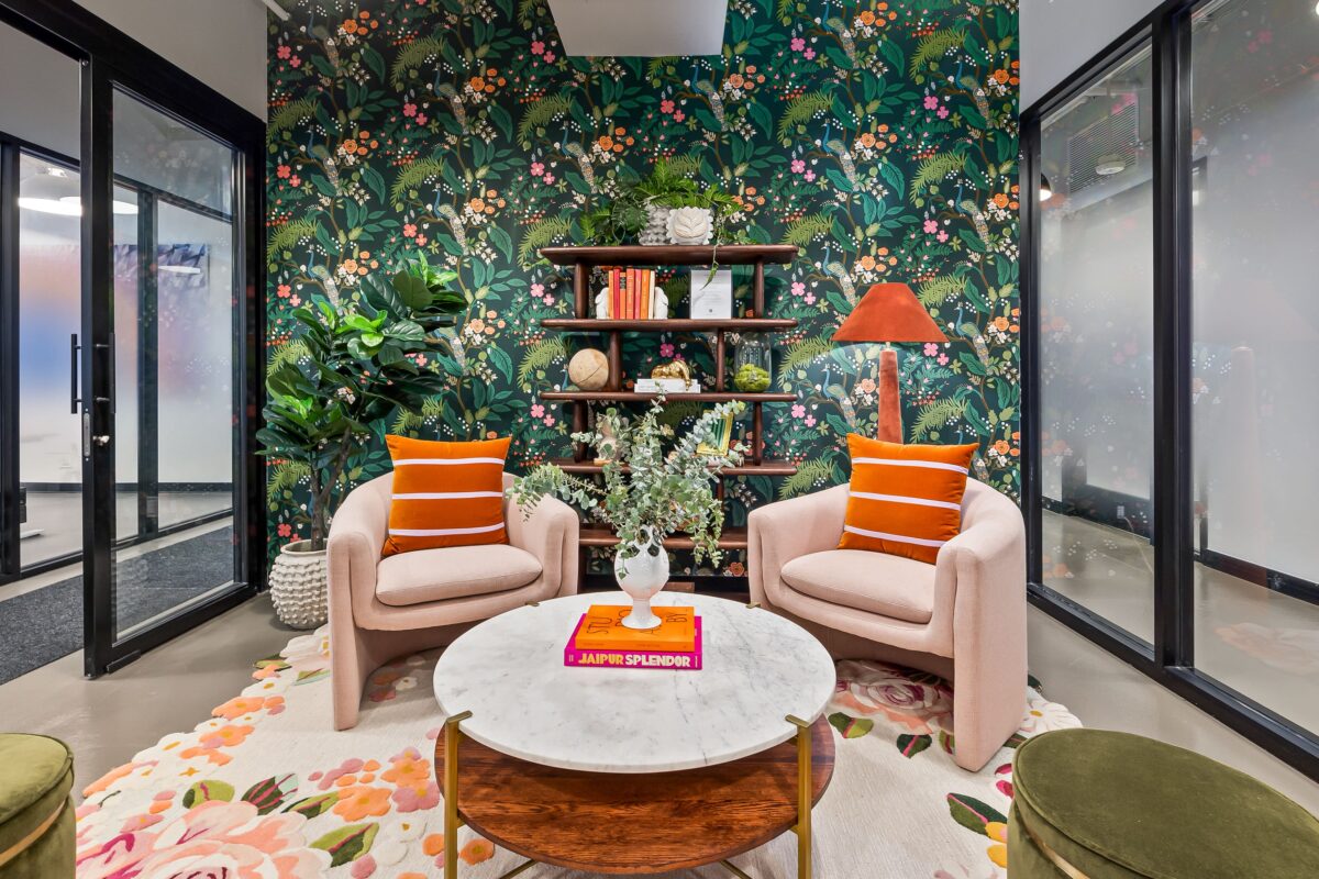 A Female-Focused Co-Working Space With Bold Interior Design Debuts in Fort Worth