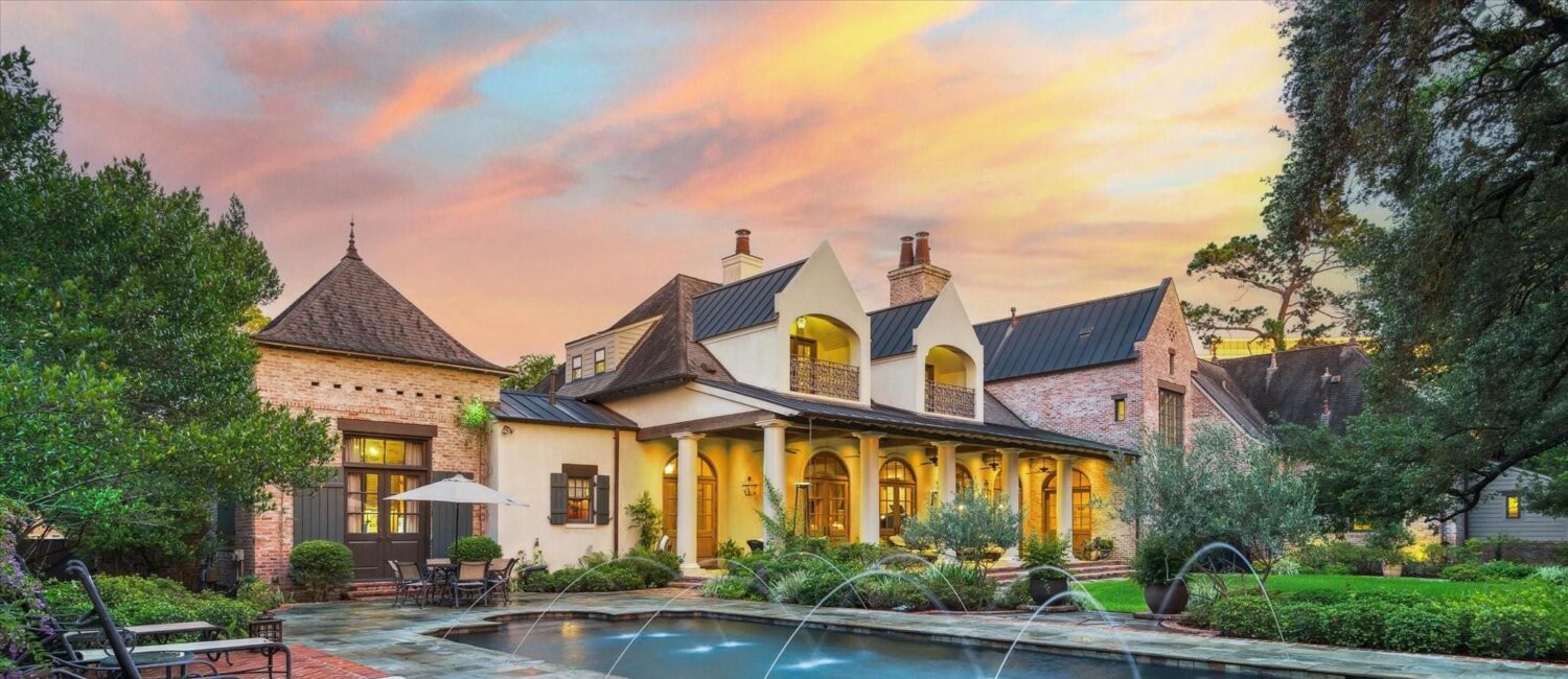 QX94FS – 3 E Rivercrest Drive(3) (Photo by TK Images for Martha Turner Sotheby’s International Realty)