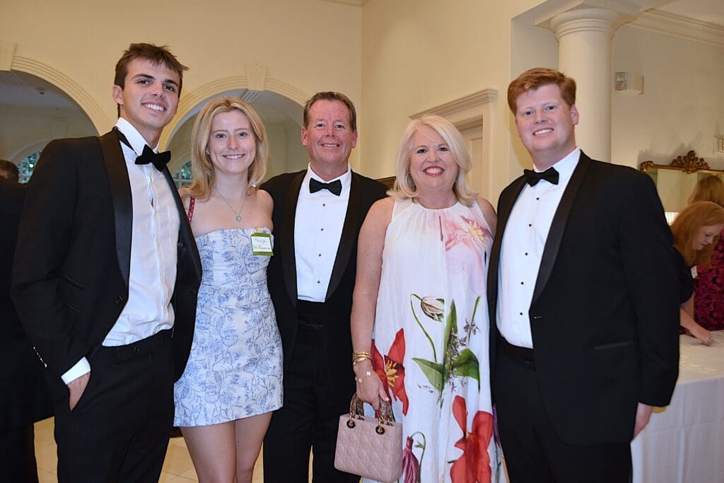 Adam Proctor, Georgia, Steven, Liz, and Rob Williamson (Photo by Deborah Brown)