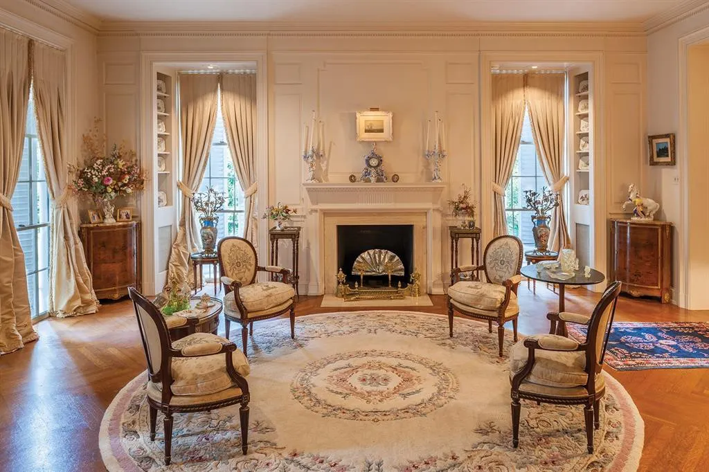 Trone-Howe House