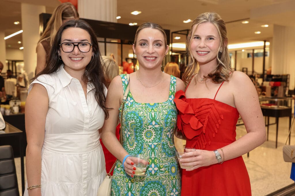 Anna McGrath, Caroline Fertitta, Mary Helen Schmidt at Women of Wardrobe (Photo by Chase Pedigo)